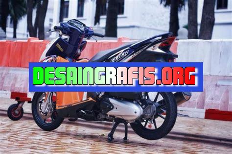 Modifikasi Vario 125 Merah